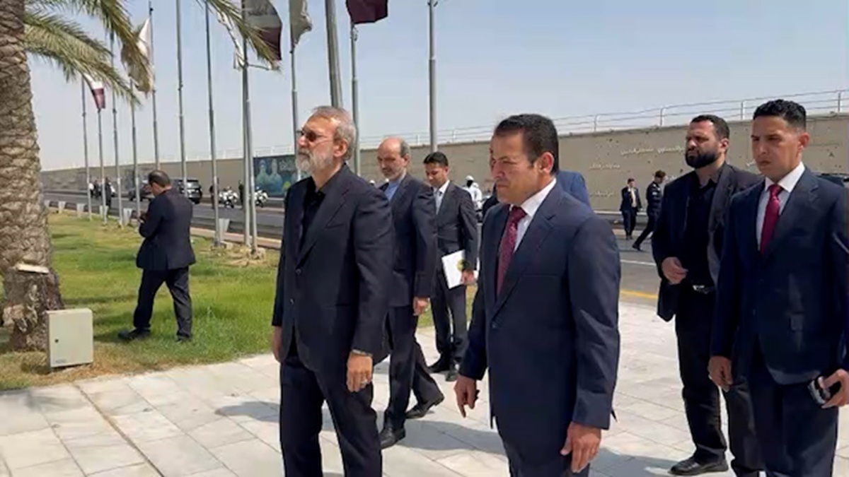 لاریجانی خطاب به لبنانی‌ها: جای دوست و دشمنتان را اشتباه نگیرید! + فیلم