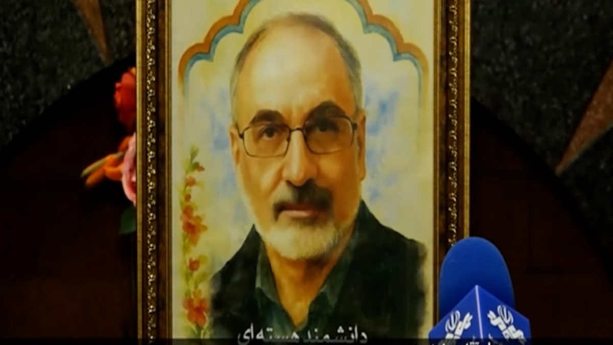گزارشی از مراسم بزرگداشت شهدای دفاع مقدس ۱۲ روزه با حضور رهبر معظم انقلاب + فیلم