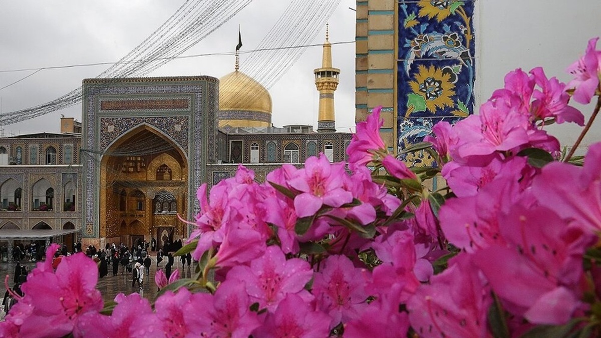 خرید گل در روز عید + فیلم