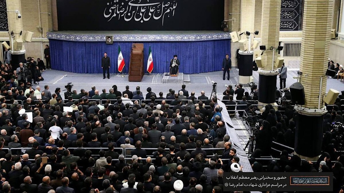 اشاره اخیر رهبر معظم انقلاب بر دشمنی آمریکا با دین و دانش ملت ایران + فیلم
