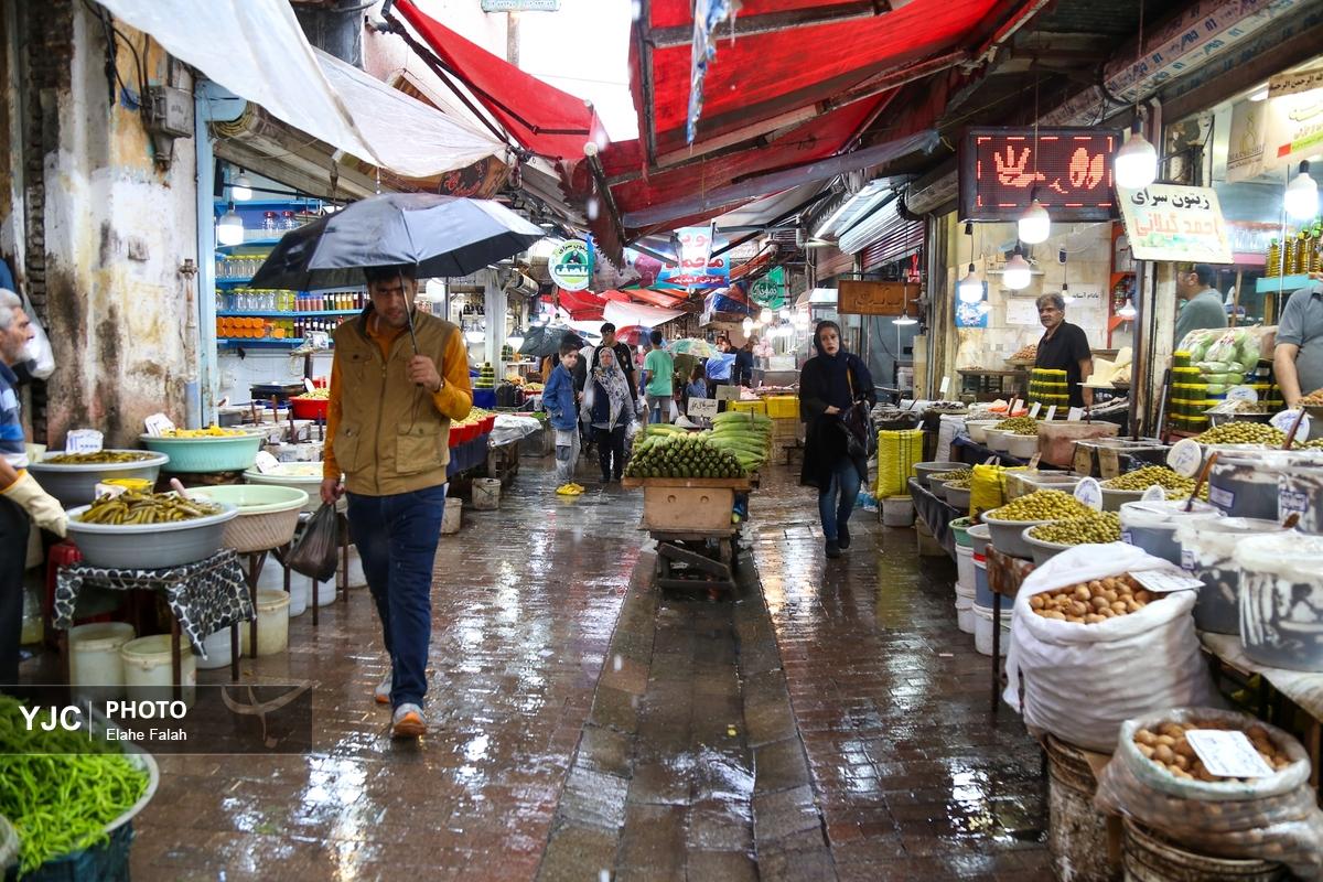 همایش بزرگ توزیع ۲۰ هزار بسته تحصیلی در رشت