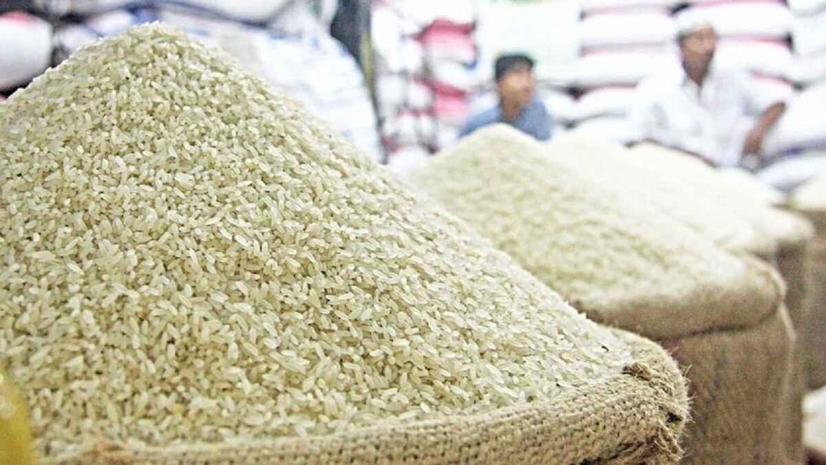 کاهش قیمت برنج با عرضه برنج‌های وارداتی + فیلم