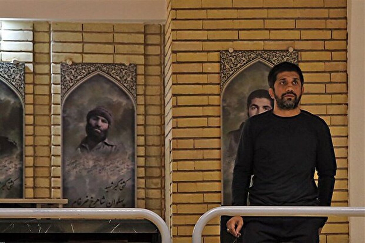 استقبال باشکوه مردم از قهرمانان کشتی فرنگی + فیلم