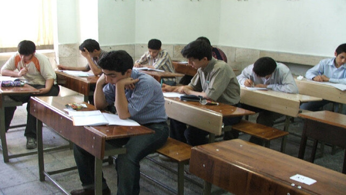 حال و هوای کلاس اولی‌ها در یک روز مانده به اول مهر + فیلم