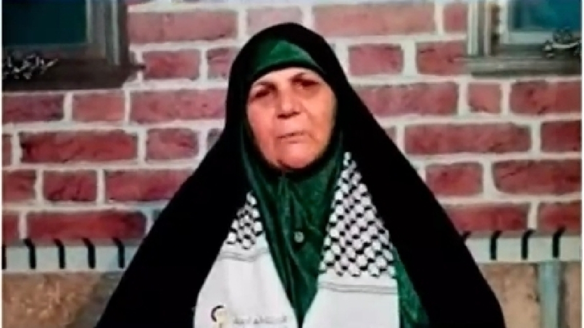 بازخوانی پیام رادیویی رهبر معظم انقلاب به ملت ایران در پی تجاوز رژیم بعثی + فیلم